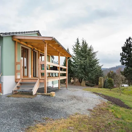 Holiday home Modern With Shared Swimming Pool In Mittelndorf